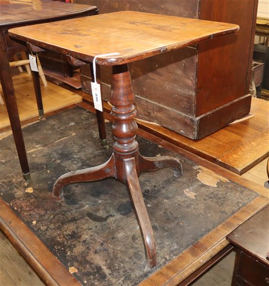 A Regency mahogany tripod wine table W.58cm